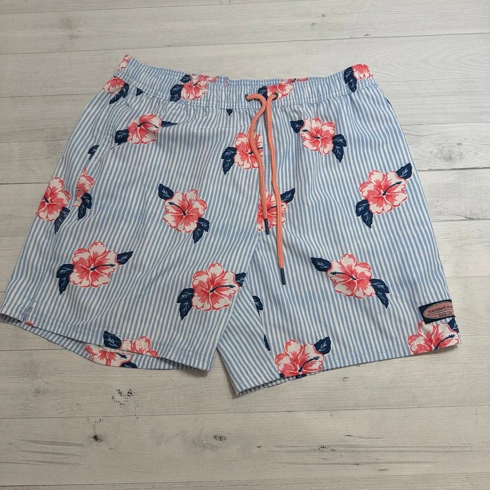 Vineyard Vines mens chappy printed floral‎ blue white stripe swim shorts medium